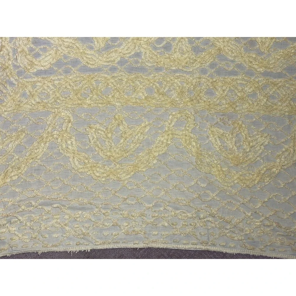 Vtg Twin‎ Yellow Floral Chenille Bedspread 92x108